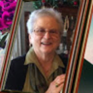 Meet your Posher, Carolyn